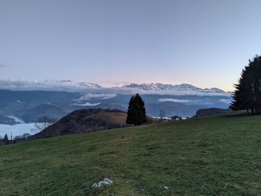 Maison Familiale En Montagne Avec Vue Merveilleuse Sur Le Massif De Belledonne Saint-Bernard  Экстерьер фото