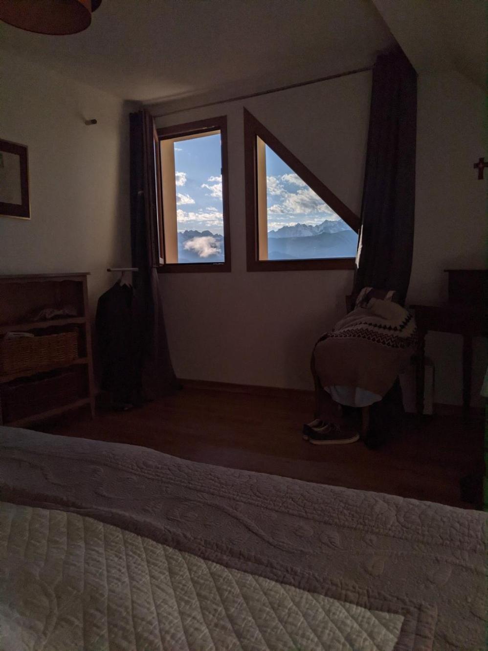Maison Familiale En Montagne Avec Vue Merveilleuse Sur Le Massif De Belledonne Saint-Bernard  Экстерьер фото