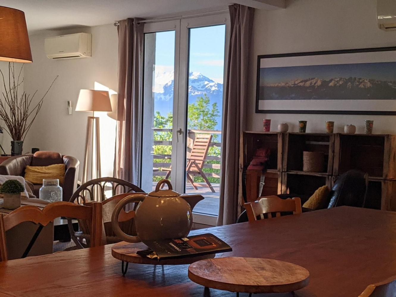 Maison Familiale En Montagne Avec Vue Merveilleuse Sur Le Massif De Belledonne Saint-Bernard  Экстерьер фото